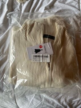 Zesica Cream Ribbed Half-Zip Sweater